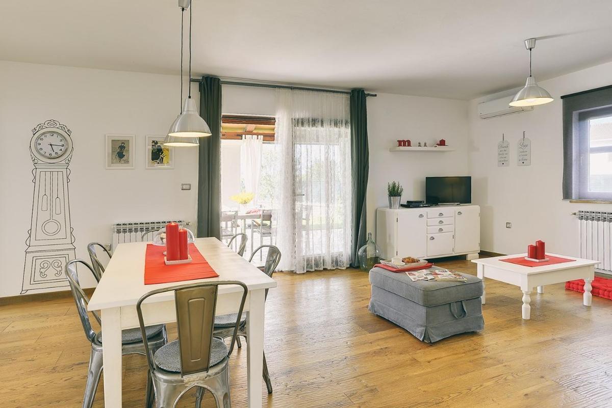 Villa Zara Marčana Екстериор снимка